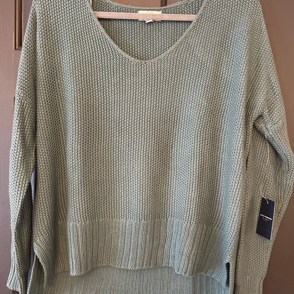 Lucky Brand Sage V-Neck Sweater - Picture 1 of 4